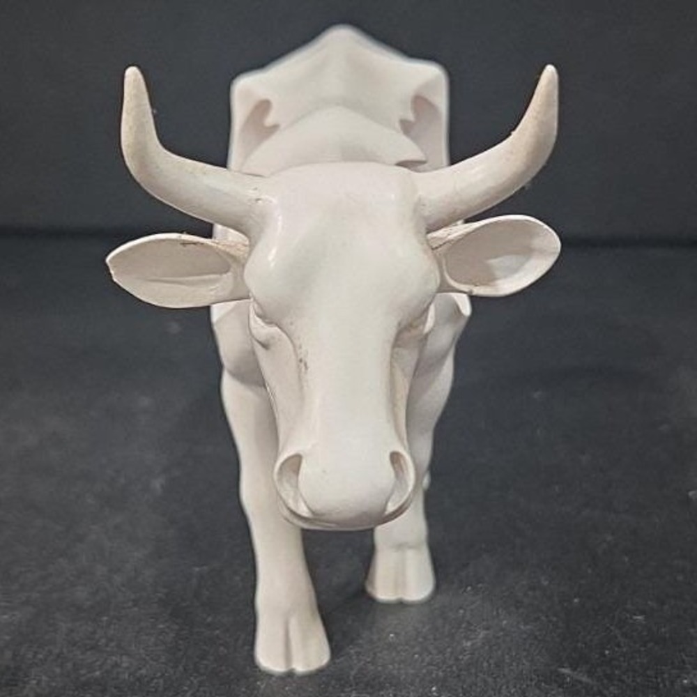 Cow Parade In Lurve With You Figurine, Westland Giftware, Collectible #7754 - Picture 2 of 9